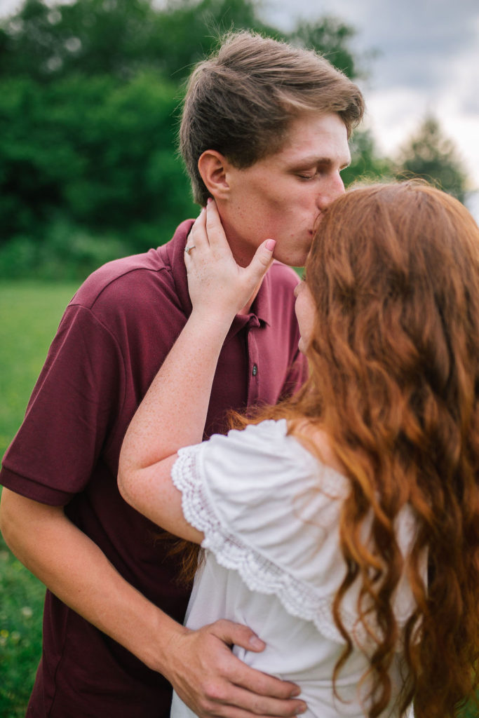 Knoxville engagement session butler's farm kissing forehead